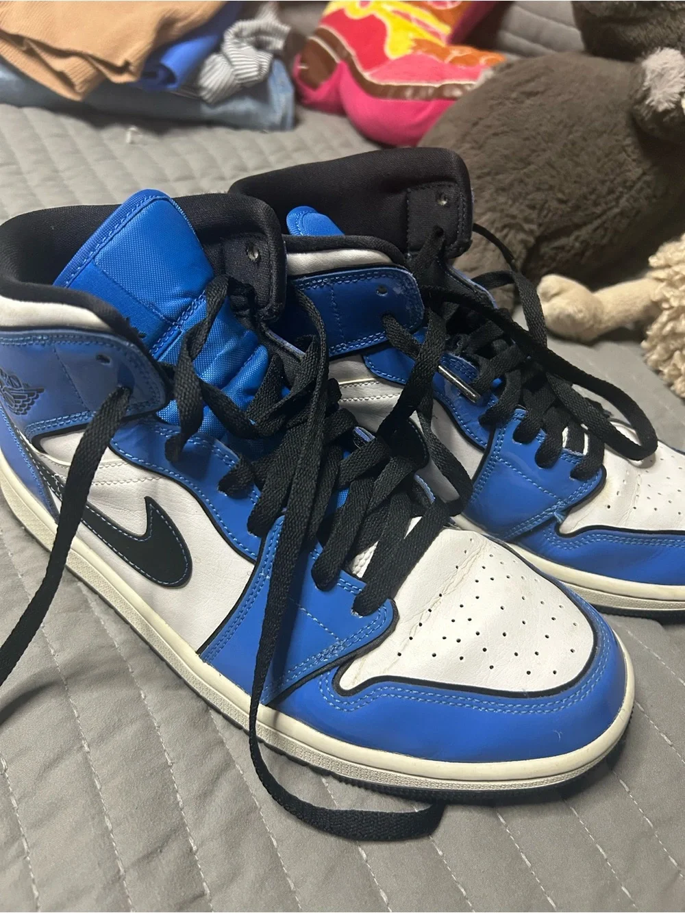 Jordan Men’s High-Top Basketball Sneakers in Blue, White & Black